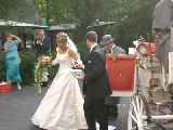 Click to see 2003-08-16-18_17_05-Hochzeit_Kutsche_MS_011.jpg
