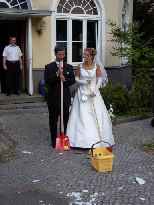 Click to see 2003-08-16-18_22_57-Hochzeit_Polter_kh_ 002.jpg