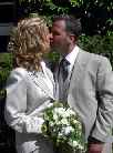 Click to see 2003-08-15-11_50_36-Hochzeit_Standesamt_kh_036.jpg