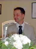 Click to see 2003-08-15-12_04_58-Hochzeit_Standesamt_kh_043.jpg