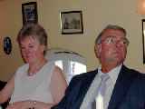 Click to see 2003-08-15-12_07_41-Hochzeit_Standesamt_kh_049.jpg